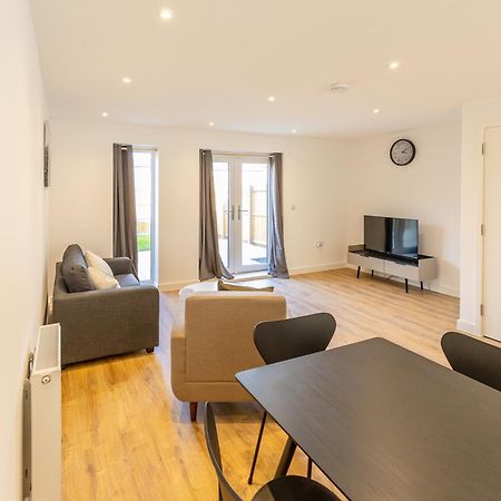 Stunning Modern 3 Bedroom Townhouse - Perfect Getaway Mánchester Exterior foto