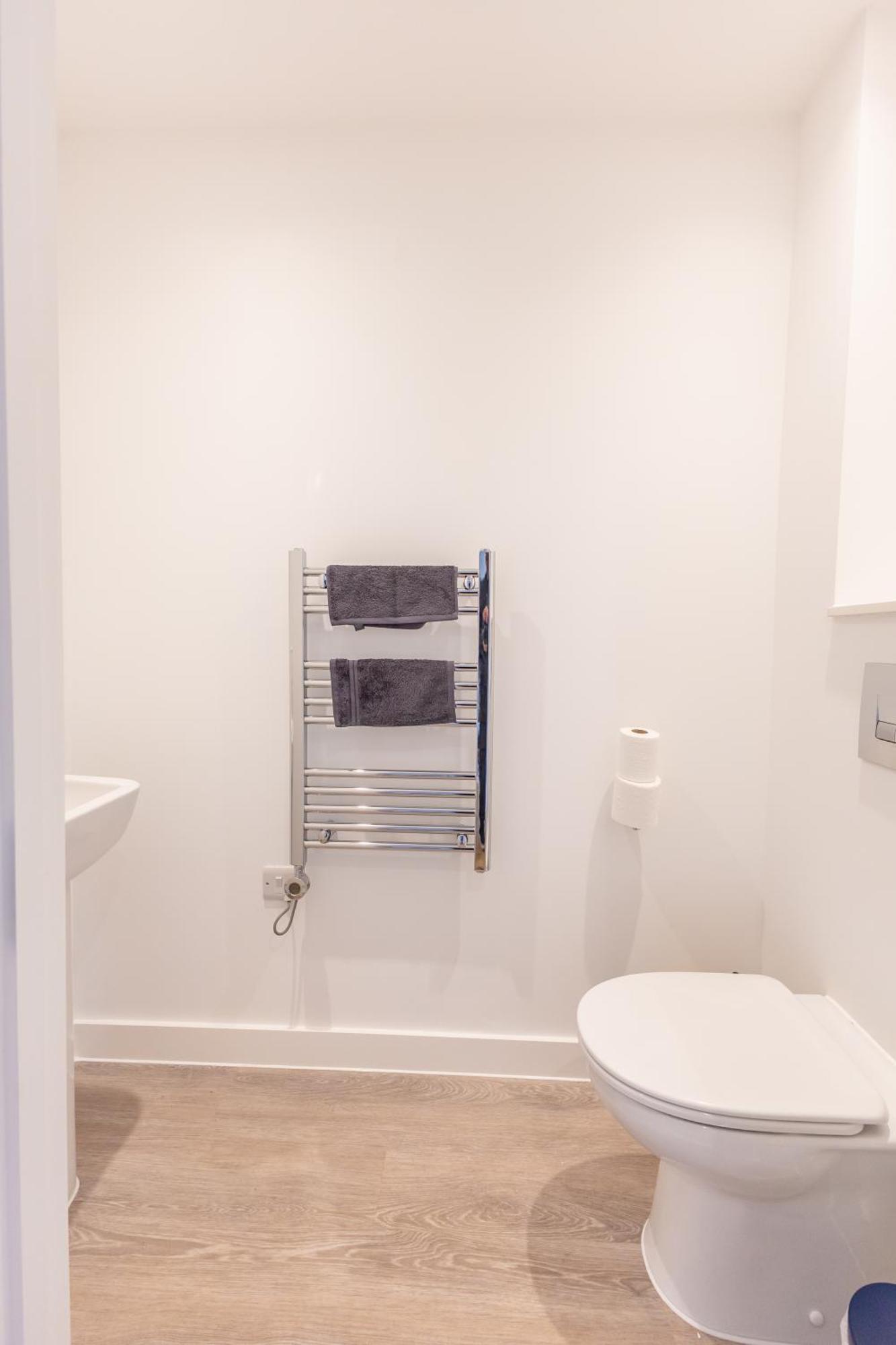 Stunning Modern 3 Bedroom Townhouse - Perfect Getaway Mánchester Exterior foto