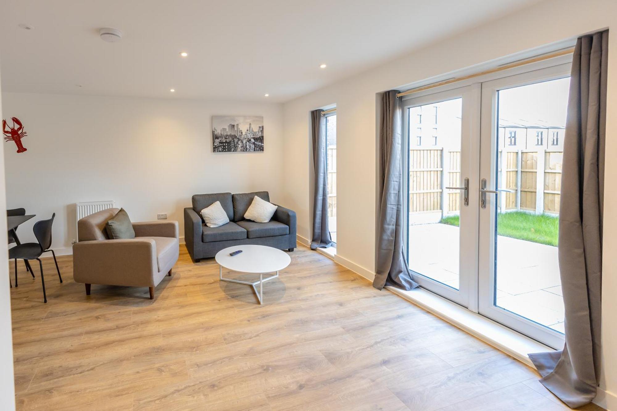 Stunning Modern 3 Bedroom Townhouse - Perfect Getaway Mánchester Exterior foto